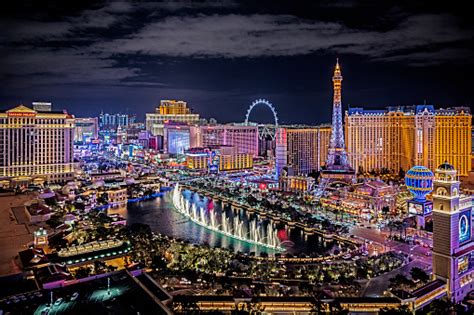 Contact information for renew-deutschland.de - Las Vegas położone jest w hrabstwie Clark, stanie Nevada, którego jest najludniejszym miastem. Posiada powierzchnię 340 km2 i liczbę ludności 635 tys. mieszkańców, co daje gęstość 1659,5 os./km2. Taka populacja sytuuje miasto na 28 miejscu w Stanach Zjednoczonych pod tym względem. 